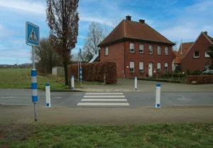 [24-07 Zebrastreifen] 